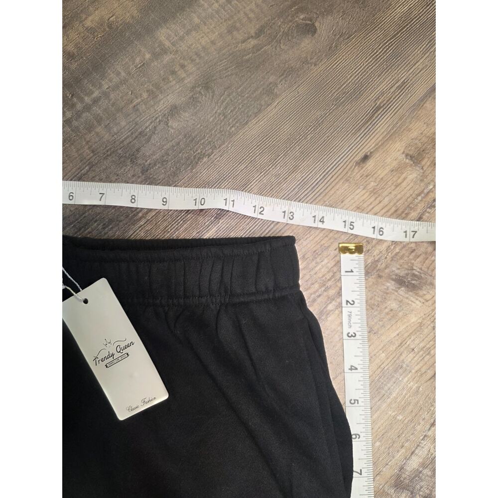 Trendy Queen Womens Cargo Joggers Size S Black Sweatpants Drawstring NWT - Picture 2 of 8